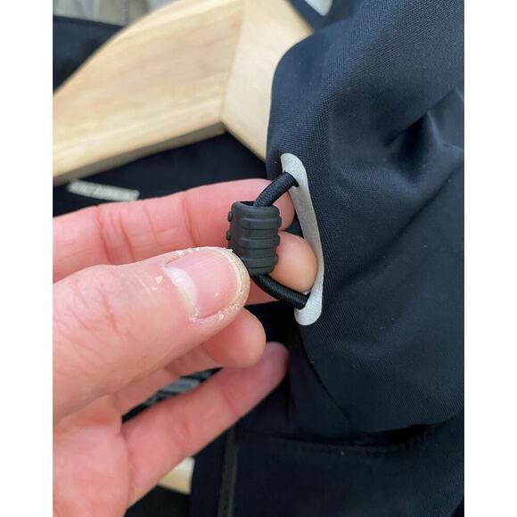 Nike Storm Fit Vapor Women's S Black Full Zip Hooded Reflective Running Jacket - Picture 9 of 15